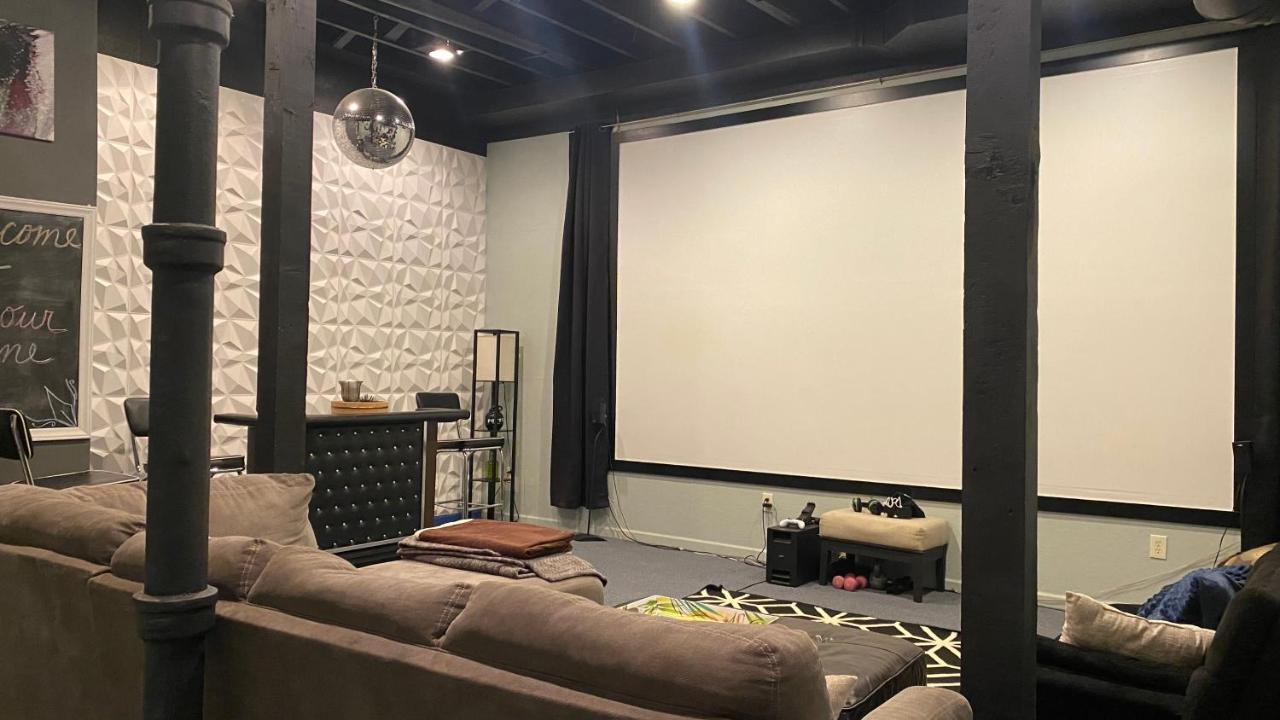 160Inch Home Movie Theater- Great For Movie Night! Омаха Экстерьер фото