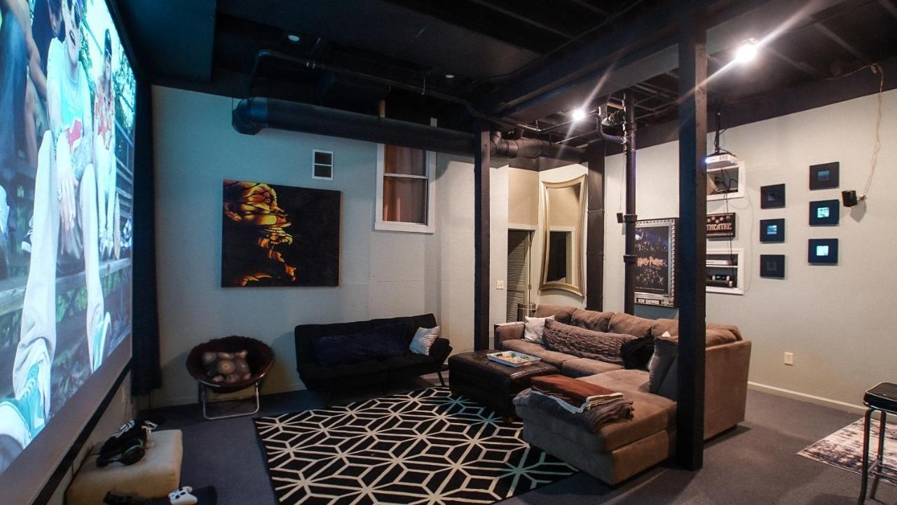 160Inch Home Movie Theater- Great For Movie Night! Омаха Экстерьер фото