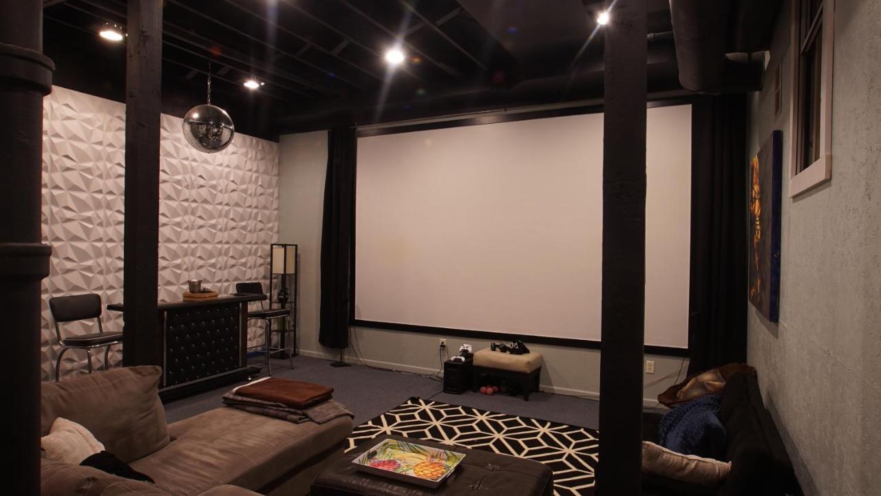 160Inch Home Movie Theater- Great For Movie Night! Омаха Экстерьер фото
